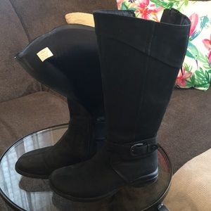 Merrill Knee boots
